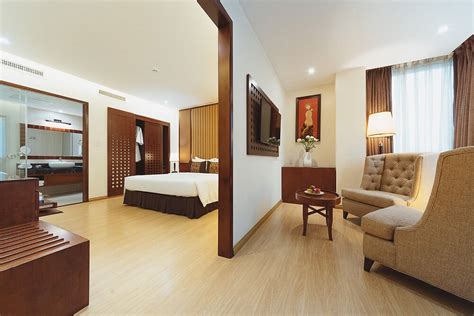 saigon hotel reviews|PARAGON SAIGON HOTEL .